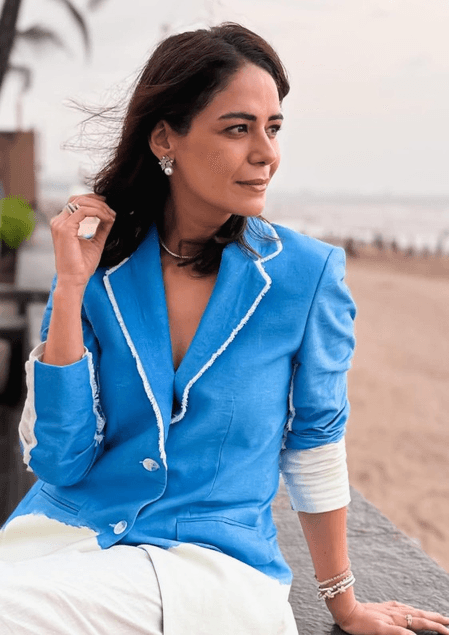 हमेशा ऑनलाइन रहने वालों को एक्ट्रेस मोना सिंह ने दी ये अनमोल सलाह