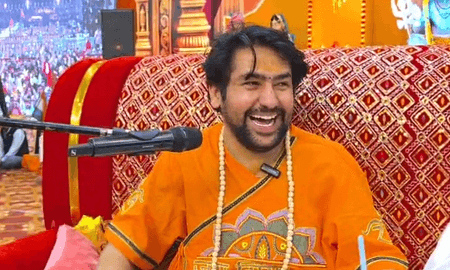 बागेश्वर धाम के आचार्य धीरेंद्र शास्त्री बोले, ‘बाप तो बाप होता है, सेना के बाद खिलाड़ियों ने भी दी मात'