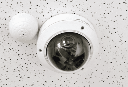 वास्तु दोष : इस दिशा में नहीं लगाएं सीसीटीवी, वास्तु शास्त्र के अनुसार जानें कौन सी दिशा है इसके लिए सही