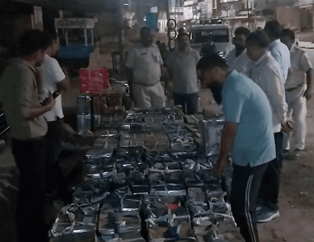 त्योहारी सीजन में बड़ी कार्रवाई: पाली में 11 लाख रुपए का 4,660 किलो मिलावटी मावा जब्त