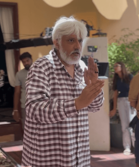 विजय-तृषा विवाद के बीच विक्रम भट्ट बोले, जब रिश्ता समय पूरा कर ले, तो उसे निभाना एक कैद की तरह