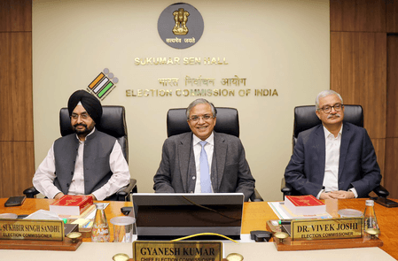 चुनाव आयोग ने बिहार चुनाव में वोट-वोटर मिसमैच थ्योरी को गलत बताया