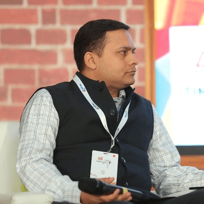 कर्नाटक की कांग्रेस सरकार ने स्कूलों में हिजाब के लिए फिर खोले दरवाजे: अमित मालवीय