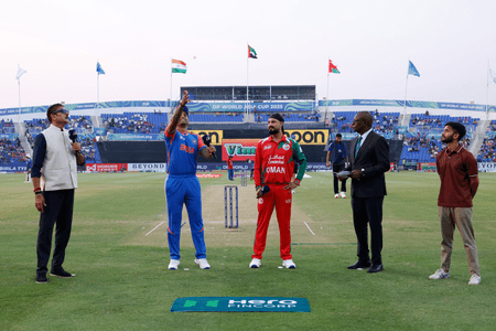 एशिया कप : ओमान के खिलाफ टॉस जीत भारत ने चुनी बल्लेबाजी, देखें दोनों टीमों की प्लेइंग इलेवन