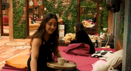 बिग बॉस 19: तान्या मित्तल की मिमिक्री कर अशनूर कौर ने घरवालों को किया लोटपोट