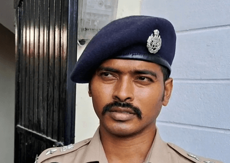 बिहार: मुजफ्फरपुर में घर में घुसकर जूनियर इंजीनियर की चाकू गोदकर हत्या   