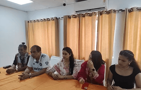 उत्तर प्रदेश: अयोध्या में रामलीला में रावण दहन पर लगी रोक