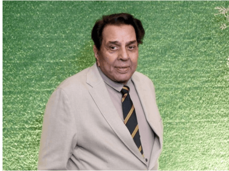 ब्रीच कैंडी अस्पताल से डिस्चार्ज हुए धर्मेंद्र, फैंस ने लंबी उम्र के लिए की प्रार्थना