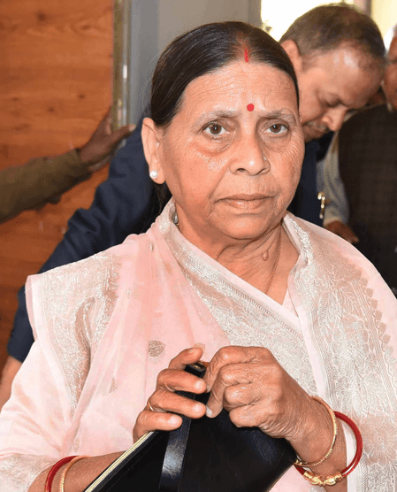 राबड़ी देवी का एनडीए पर तंज, कहा- 20 साल में विकास हुआ तो रैलियों की क्या जरूरत है?