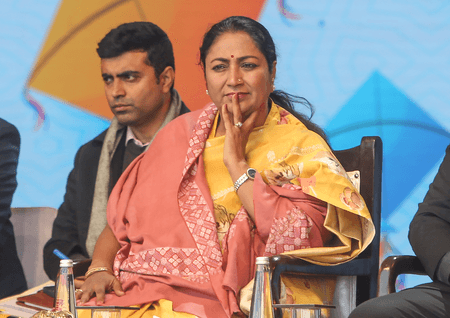 गर्मी से पहले दिल्ली सरकार अलर्ट: बिजली, पानी और स्वास्थ्य सेवाओं पर अभी से तैयारी के आदेश