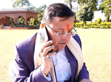 चमोली भालू हमला: सीएम धामी ने घायल छात्र से की फोन पर बात, जल्द स्वस्थ होने की कामना की