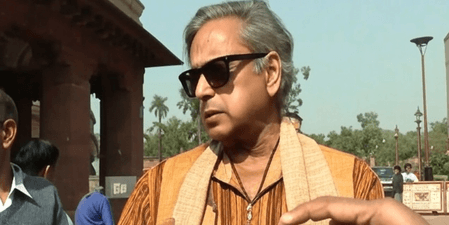 इंडिगो यात्रियों को होने वाली परेशानी चिंताजनक: शशि थरूर