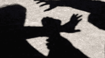 मुंबई में युवती पर ब्लेड से हमला, शादी से इनकार पर आरोपी ने बनाया निशाना