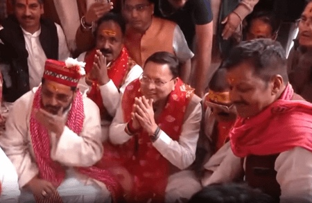 चार धाम यात्रा का आगाज, सीएम धामी ने गंगोत्री में की पूजा; श्रद्धालुओं की उमड़ी भीड़