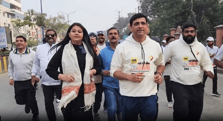 वन इंदौर-रन इंदौर : मैराथन में दौड़े 15 हजार से ज्यादा लोग, स्वच्छता, सेहत और पर्यावरण के प्रति जागरूकता का संदेश