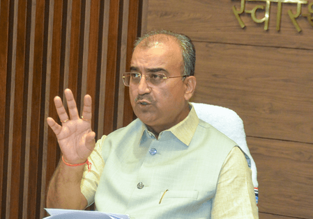 तथ्यहीन और आधारहीन बयान दे रहे प्रशांत किशोर : बिहार के स्वास्थ्य मंत्री मंगल पांडेय