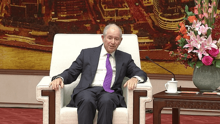 हे लिफेंग ने ब्लैकस्टोन ग्रुप के चेयरमैन और सीईओ स्टीफन श्वार्ज़मैन से मुलाकात की