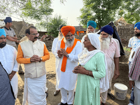 केंद्रीय राज्य मंत्री जॉर्ज कुरियन ने किया पंजाब के मोगा का दौरा, कहा- केंद्र सरकार किसानों के साथ खड़ी है