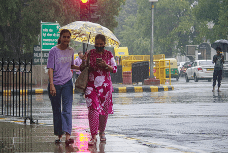 दिल्ली-एनसीआर में येलो अलर्ट, अगले हफ्ते तक बारिश का दौर रहेगा जारी