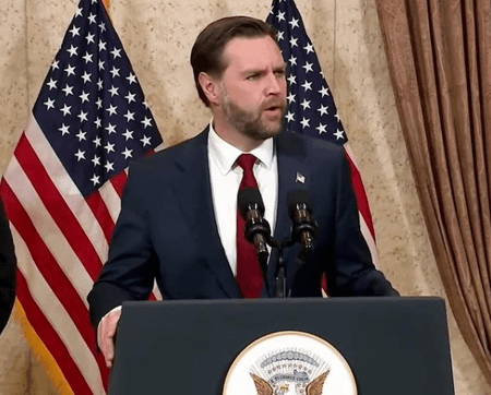 अमेरिका-ईरान की बातचीत रही बेनतीजा, पाकिस्तान से रवाना हुए जेडी वेंस