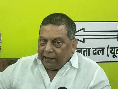 नीतीश कुमार के नेतृत्व में हुए विकास को भी देखें प्रियंका गांधी : जेडीयू प्रवक्ता नीरज कुमार