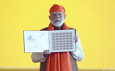 पीएम मोदी ने गुरु तेग बहादुर के 350वें शहादत दिवस पर सिक्का और डाक टिकट जारी किया
