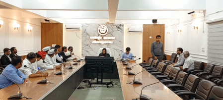 गौतमबुद्ध नगर में मतदाता सूची का अंतिम प्रकाशन, राजनीतिक दलों को सौंपी गई लिस्ट, कुल 15,05,082 वोटर पंजीकृत