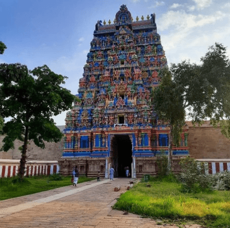 सावन विशेष : पांच प्रांगण और 18 सौ साल पुराना इतिहास, जल में डूबा रहता है ‘पंच भूत स्थलों’ में से एक यह शिवालय