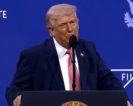 ट्रंप ने नाटो को 'कागजी शेर' कहा, सहयोगियों पर सवाल उठाए