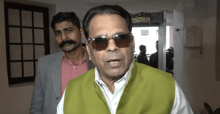 उत्तर प्रदेश: नरेंद्र कश्यप ने सपा को सुझाया जनता के बीच छवि सुधारने का तरीका