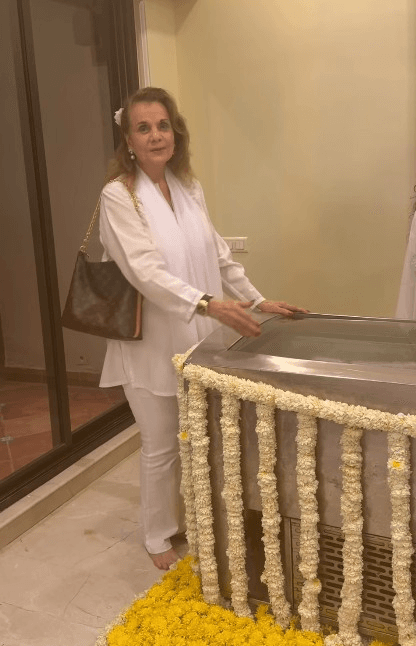 आशा भोसले की याद में भावुक हुए सितारे, मुमताज और दलीप ताहिल ने शेयर किया खास वीडियो