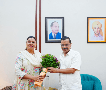 'आम आदमी पार्टी में सब कुछ ठीक नहीं', अनमोल गगन के इस्तीफे पर कांग्रेस का हमला