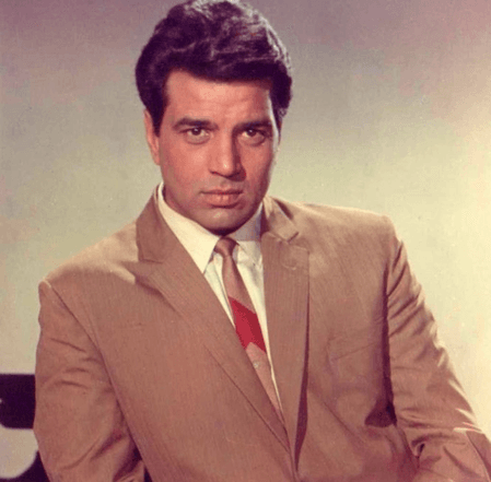 अलविदा हीमैन : चिरंजीवी से रजनीकांत तक, साउथ एक्टर्स का छलका धर्मेंद्र के लिए दर्द