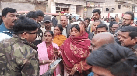 झारखंड : हजारीबाग में नवजात बच्ची चोरी का मामला निकला फर्जी, गरीबी के कारण मां-पिता ने खुद बेच डाला था