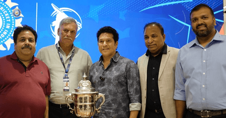 बीसीसीआई मुख्यालय में अपने नाम पर बोर्ड रूम बनाए जाने पर तेंदुलकर ने कहा, 'इस गर्मजोशी भरे कदम के लिए आपका बहुत-बहुत धन्यवाद'