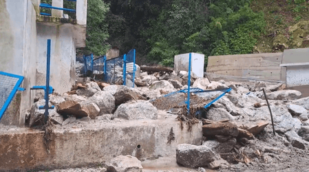 हिमाचल प्रदेश: मंडी के चौहारघाटी में फटा बादल, भारी तबाही