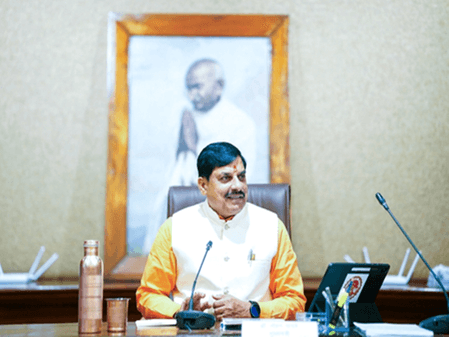 मध्य प्रदेश : मुख्यमंत्री ने बदनावर-पेटलावद-थांदला-टिमरवानी सड़क परियोजना को मंजूरी देने के लिए केंद्र को धन्यवाद दिया