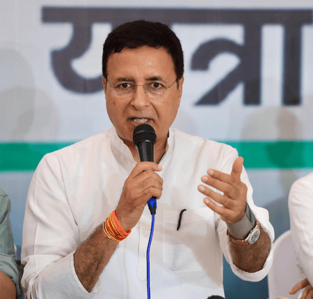 'वोटर अधिकार यात्रा' बन चुका है जनांदोलन, लड़ाई रहेगी जारी: रणदीप सुरजेवाला