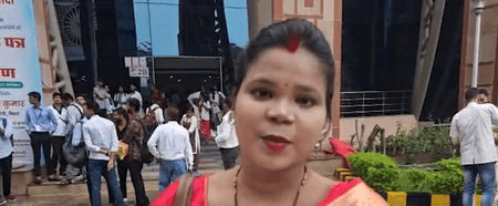 बिहार : नियुक्ति पत्र मिलने पर अभ्यर्थियों में उत्साह, प्रियंका सिंह ने कहा- 'मेरे सपनों को मिली नई उड़ान'