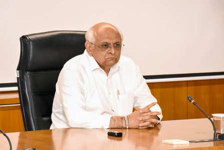 गुजरात में 12 लाख से ज्यादा मजदूरों को 2,029 करोड़ रुपए का बोनस मिला