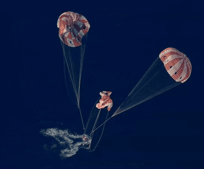 ऐतिहासिक मिशन आर्टेमिस II संपन्न, अंतरिक्ष यात्रियों की धरती पर सुरक्षित लैंडिंग