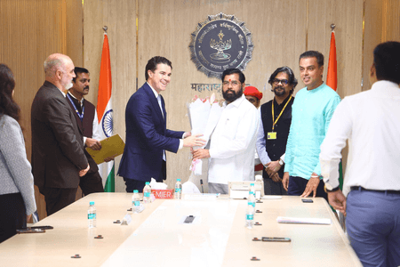 ऑस्ट्रेलियाई सांसदों ने महाराष्ट्र के एकनाथ शिंदे से की मुलाकात, व्यापारिक सहयोग पर हुई चर्चा