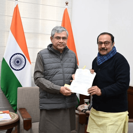 सांसद विवेक ठाकुर ने रेलवे मंत्री से की मुलाकात, क्षेत्र में रेल सुविधाओं के विस्तार पर चर्चा