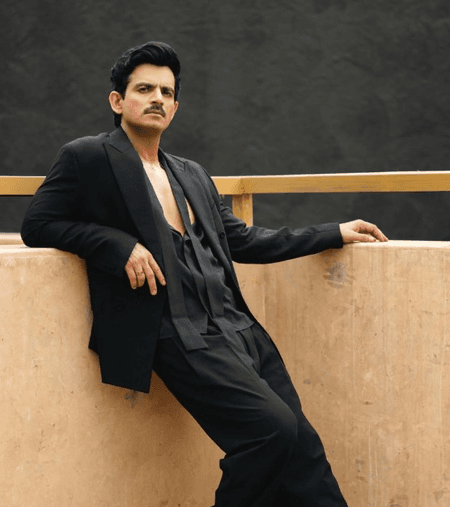 कुमुद मिश्रा के कारण अंशुमन पुष्कर ने 'सतरंगी' को कहा 'हां', बोले- उनके साथ काम करना पाठशाला जैसा