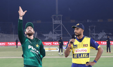 त्रिकोणीय टी20 सीरीज: श्रीलंका की निराशाजनक बल्लेबाजी, पाकिस्तान को जीत के लिए मिला 129 का लक्ष्य