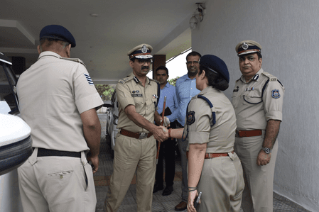 गुजरात पुलिस प्रमुख ने राष्ट्रीय एकता दिवस समारोह की तैयारियों की समीक्षा की