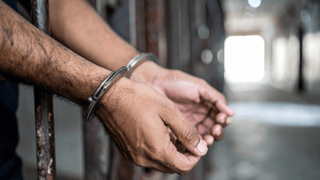 बिहार : अररिया में सोशल मीडिया पर धार्मिक रूप से आपत्तिजनक टिप्पणी मामले में आरोपी गिरफ्तार