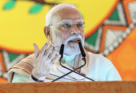 पीएम मोदी ने नेपाल की अंतरिम प्रधानमंत्री से की बात, कहा- भारत शांति के लिए प्रतिबद्ध