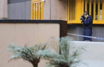 ऑस्ट्रेलिया : शॉपिंग सेंटर के बाहर शख्स पर चाकू से हमला, अस्पताल में भर्ती