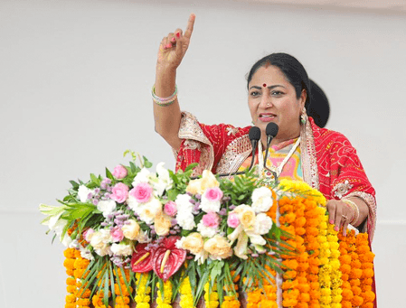 बिहार चुनाव प्रचार में उतरीं दिल्ली की मुख्यमंत्री रेखा गुप्ता, तीन दिनों में करेंगी 12 से ज्यादा जनसभाएं